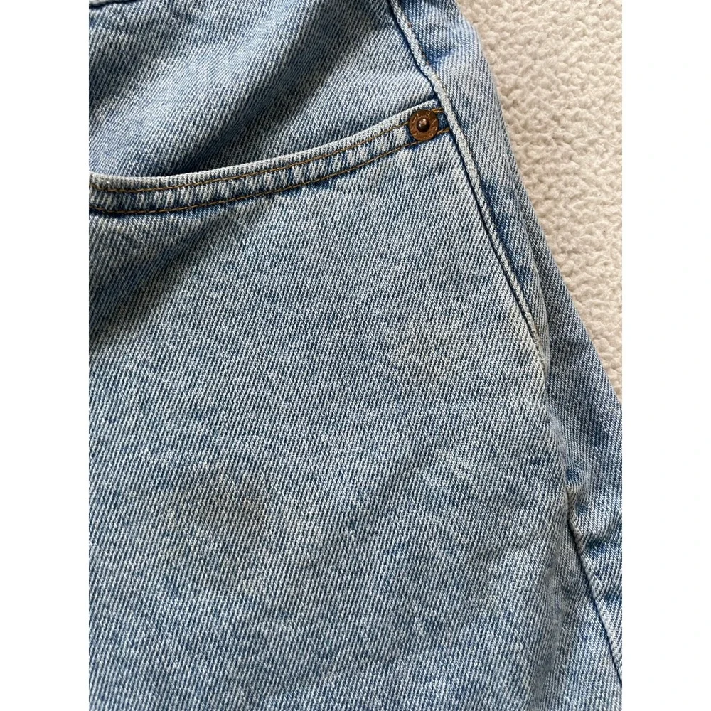 90s Levi's Mens 32 Relaxed Fit Shorts Light Wash Denim 550 Cotton Jorts Stains